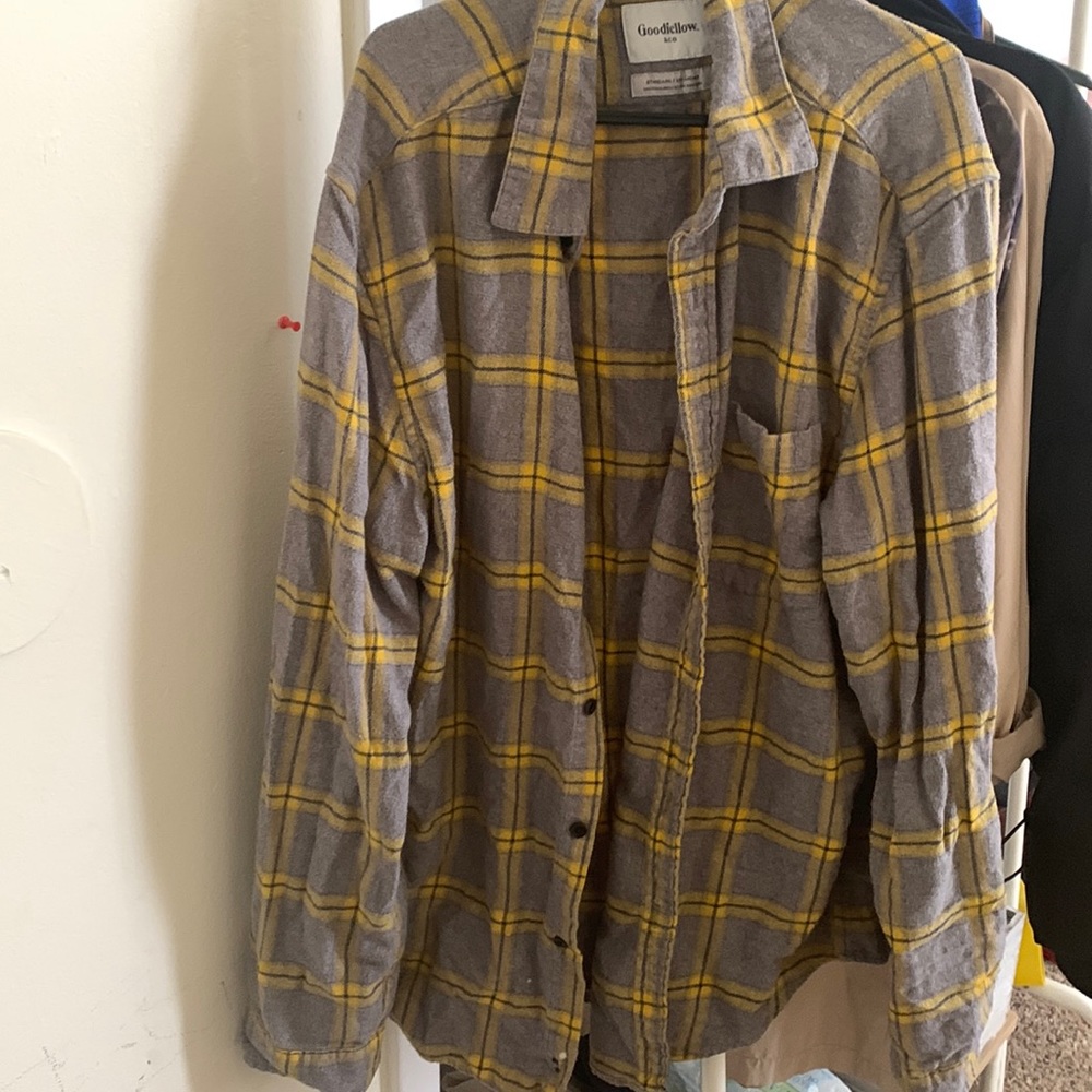 oversized plaid shirt